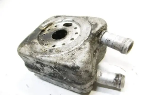 Audi A3 S3 8L Engine oil radiator 028117021B