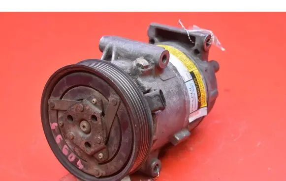 Renault Megane II Air conditioning (A/C) compressor (pump)
