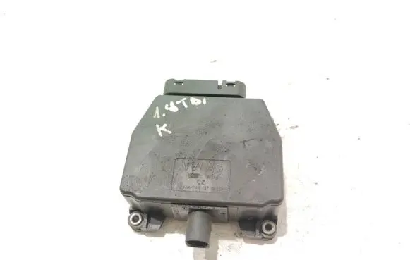 Volkswagen Golf V Turbo solenoid valve 6Q0906625