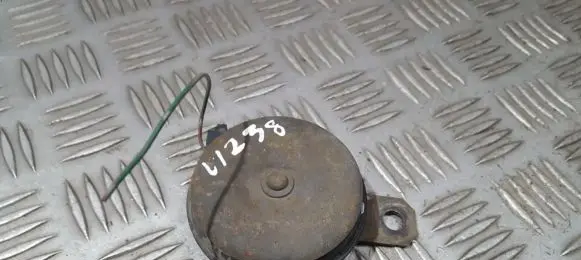 Toyota Avensis Verso Horn signal