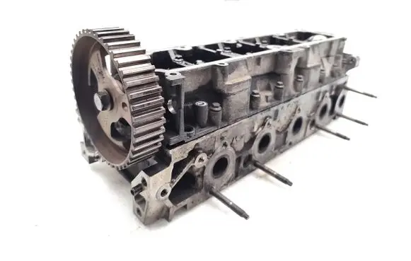 Ford Focus Engine head 9684487210