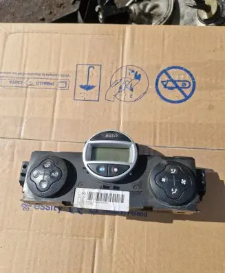 Renault Scenic II - Grand scenic II Climate control unit 8200344842 69340017
