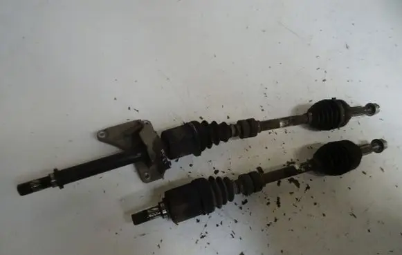 Nissan Qashqai Other engine bay part QASHQAI16