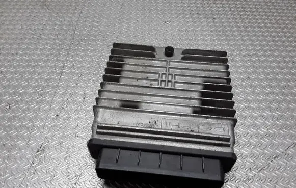 Ford Mondeo Mk III Engine control unit/module 12249774 R0411C021F
