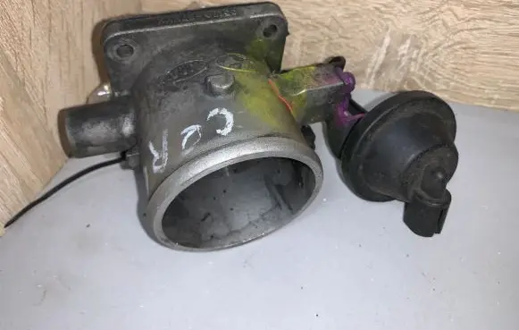 KIA Cerato Throttle body valve 