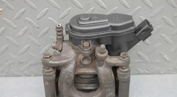 Mazda 6 Rear brake caliper