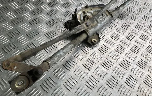 Audi A4 S4 B5 8D Front wiper linkage and motor 8D1955325 8D1955605B