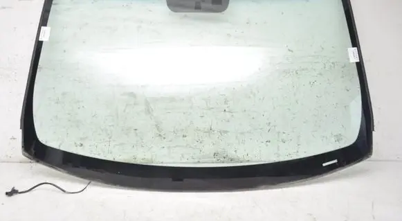 KIA Sportage Front windscreen/windshield window 