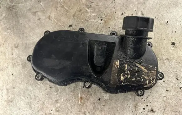 Iveco Daily 6th gen Rocker cam cover 504087608