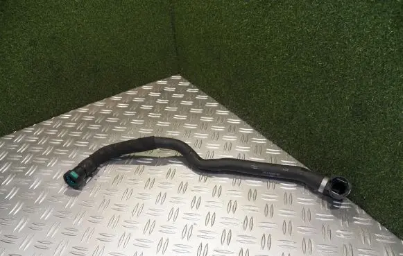 Land Rover Range Rover Sport L494 Engine coolant pipe/hose JPLA8C480BC