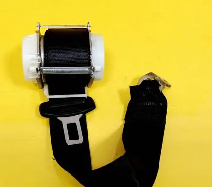 Audi A3 S3 8P Rear seatbelt 
