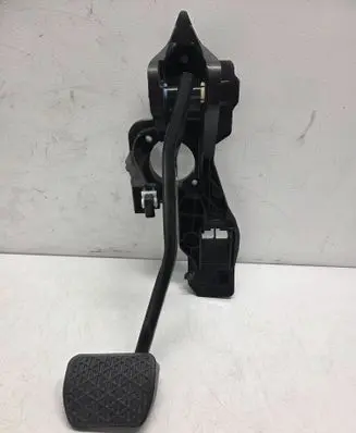 Mercedes-Benz B W247 Brake pedal A1772901000 50006M01 50004AA20