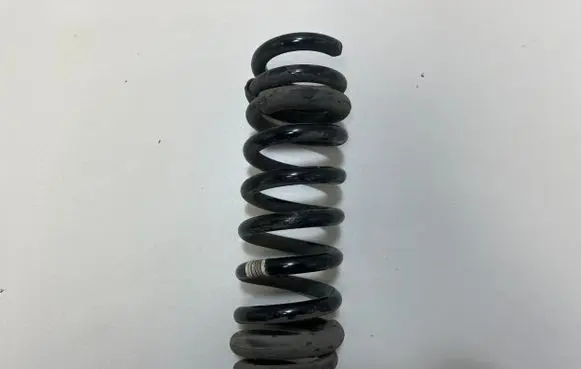 BMW M4 F82 F83 Rear coil spring 7857311