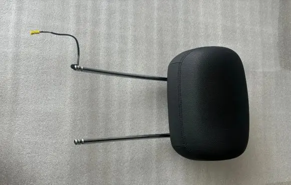 Mercedes-Benz E W211 Front seat headrest A2119703578 09207B 88807A