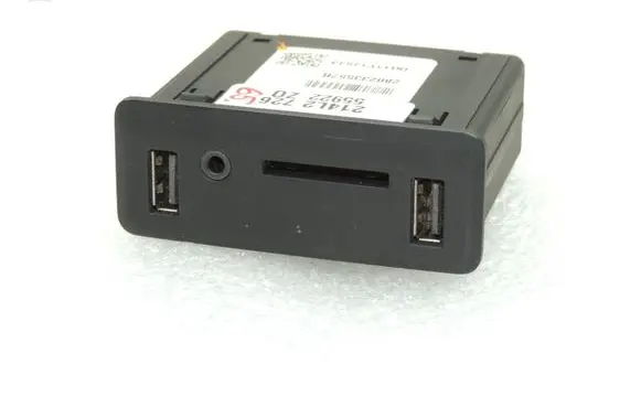 Renault Espace V (RFC) USB socket connector 280233557R