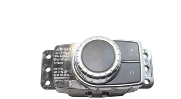 Mercedes-Benz B W246 W242 Head unit multimedia control A2469009802 A2469013302