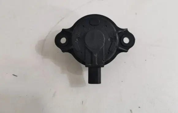 BMW 3 F30 F35 F31 Crankshaft position sensor 7593719