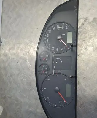 Volkswagen Transporter - Caravelle T5 Speedometer (instrument cluster) 7H0920851D VWZ7Z0E2131130 18050533063