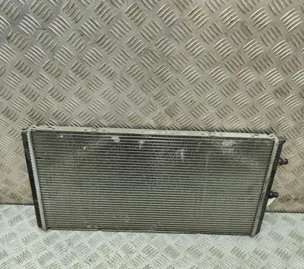 BMW M3 F80 Coolant radiator 2284608