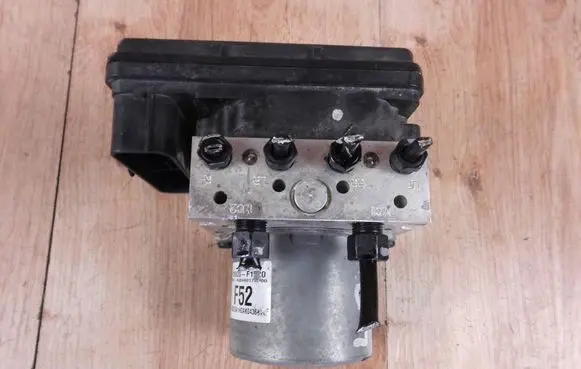 KIA Sportage ABS Pump 58920F1520 BE6007AP00