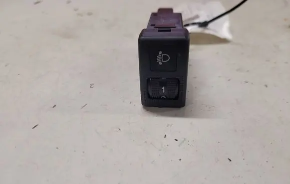 Mazda 5 Headlight level height control switch 134139