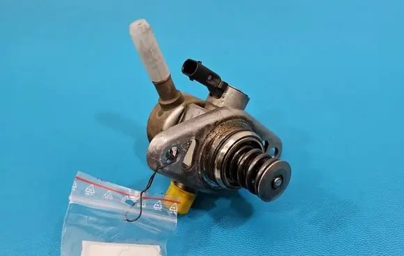 Volkswagen Golf VII In-tank fuel pump 04E127026AF IMPRK1565757