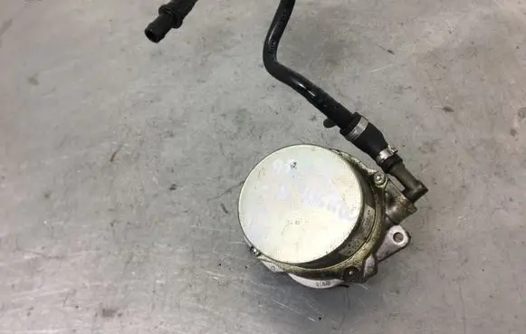 Vacuum pump