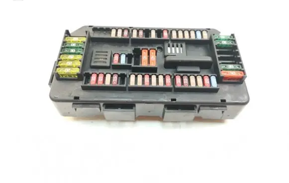 BMW 1 F20 F21 Fuse module 922487904