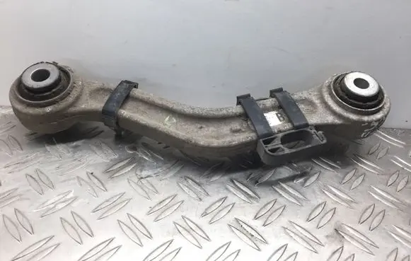 Rear upper control arm/wishbone