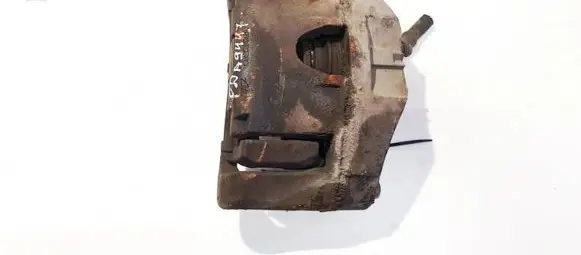 Volvo XC90 Front brake caliper 30636355