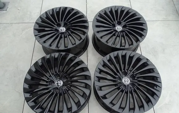 R20 alloy rim