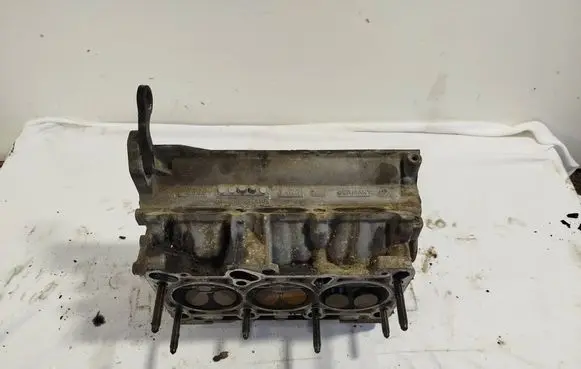 Audi A4 S4 B6 8E 8H Engine head 06C103373F
