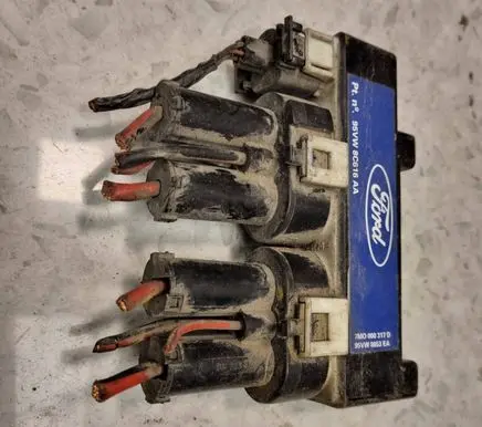 Ford Galaxy Glow plug pre-heat relay 95VW8C616AA 7M0000317D