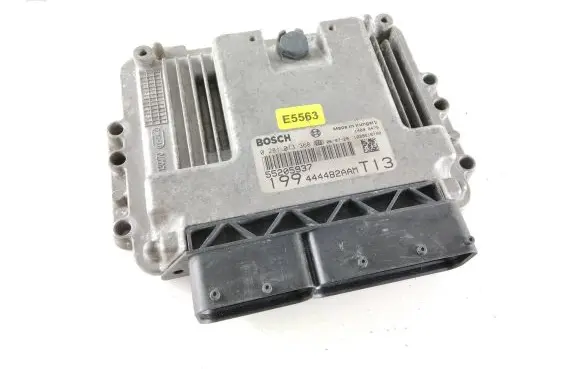Fiat Grande Punto Engine control unit/module 55205937 0281013368 4444B2AAM