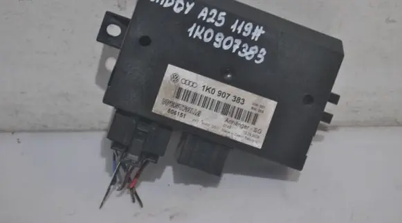 Volkswagen Caddy Tow bar trailer control unit/module 1K0907383 506151