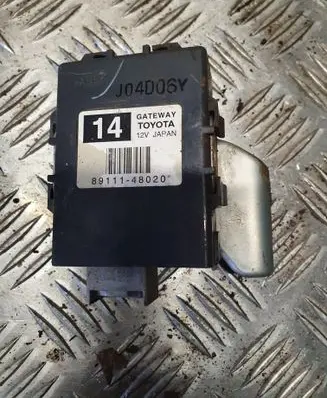 Lexus RX 300 Gateway control module 8911148020