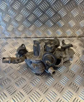 Ford C-MAX II EGR valve 214010299613 505639020