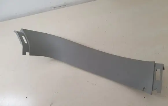 Suzuki Grand Vitara II Other trunk/boot trim element 8379065J0