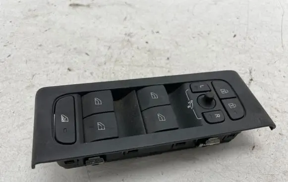 Volvo XC40 Electric window control switch 32279442