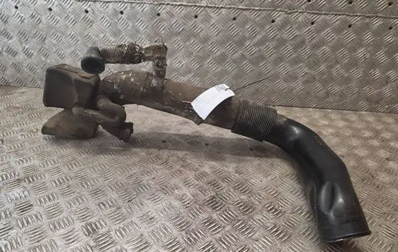 Ford Focus C-MAX Intercooler hose/pipe 3M519A673H