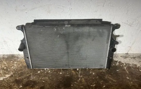 Toyota Avensis T270 Intercooler radiator