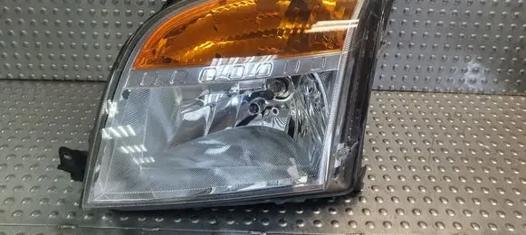 Ford Fusion Headlight/headlamp S26378293