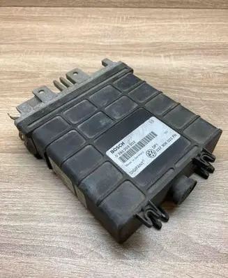 Volkswagen PASSAT B3 Engine control unit/module ECU 037906022FN 0261203202