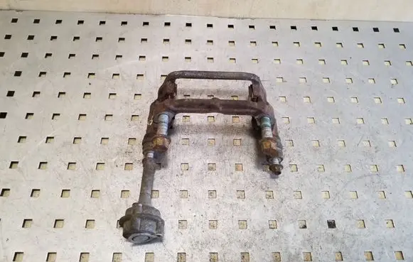 Opel Astra J Brake caliper pad carrier rear 
