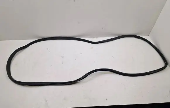 Audi Q5 SQ5 Loading door rubber seal (on body) 