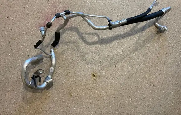 Mercedes-Benz E W238 Air conditioning (A/C) pipe/hose A2138307502