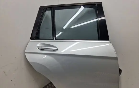 Mercedes-Benz GLK (X204) Rear door 