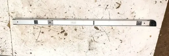Audi A6 S6 C6 4F Tie down hook / loop 4F9863555A 132517 8918000017