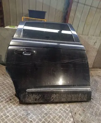 SsangYong Rodius Rear door