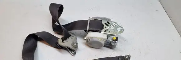 Subaru Forester SH Front seatbelt 7R4010P